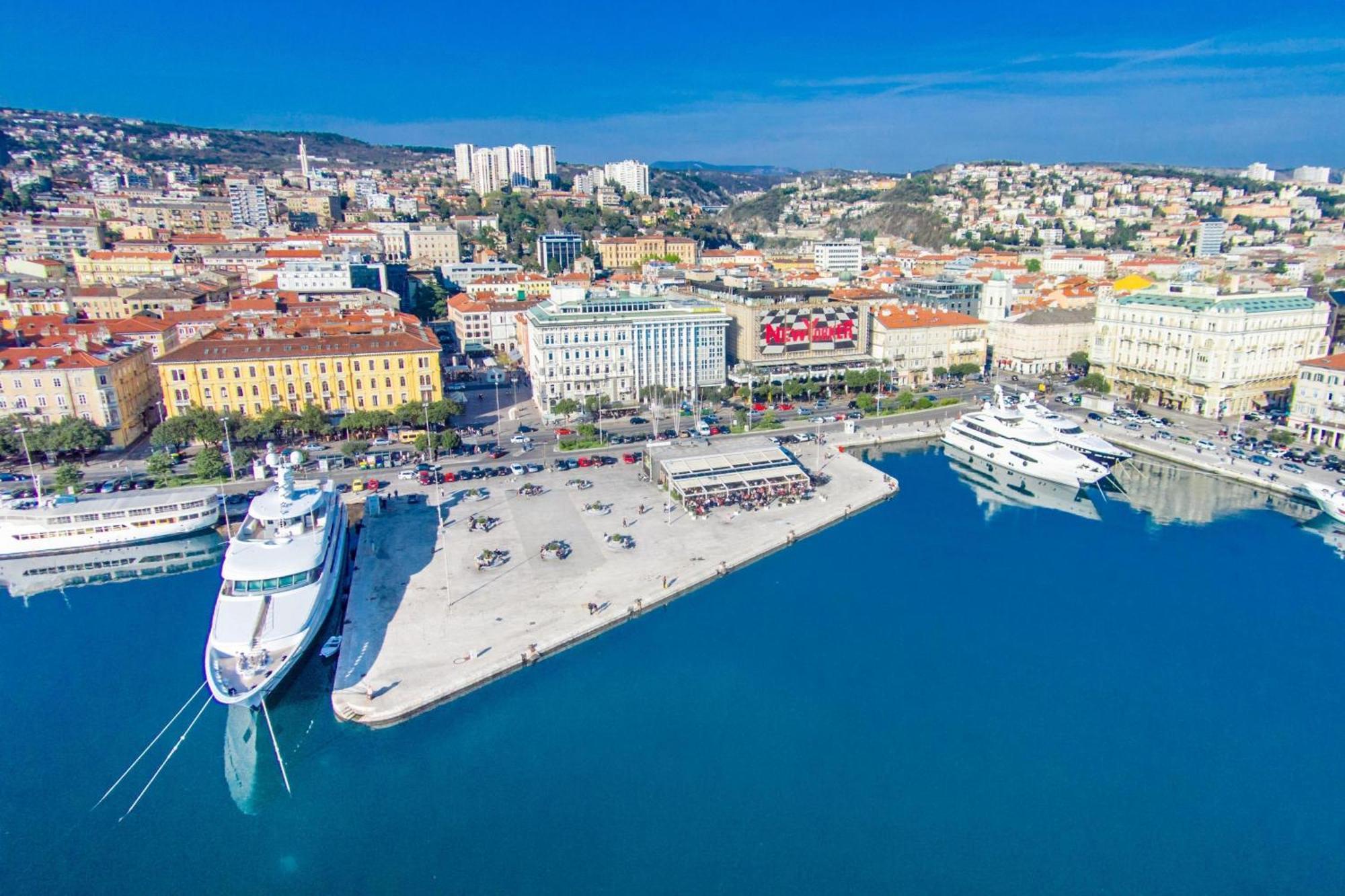 Apartments With Wifi Rijeka - 7825 ภายนอก รูปภาพ